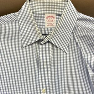 Brooks brothers traditional fit dress shirt
